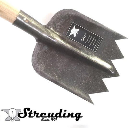 Streuding - Onyx - Getande Bats ( SPATS ) met steel Art nr 22291