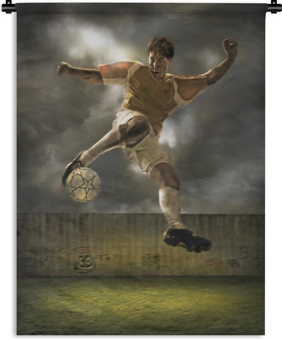 Wandkleed Voetbal illustratie - Een illustratie van een voetballer die tegen de bal schopt Wandkleed katoen 60x80 cm - Wandtapijt met foto