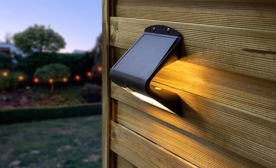 Solar wandlamp voor buiten - met sensor - 3,2 watt - zwart | Tuinverlichting op zonne-energie | Ideale tuinlampen voor aan de muur, wand of schutting